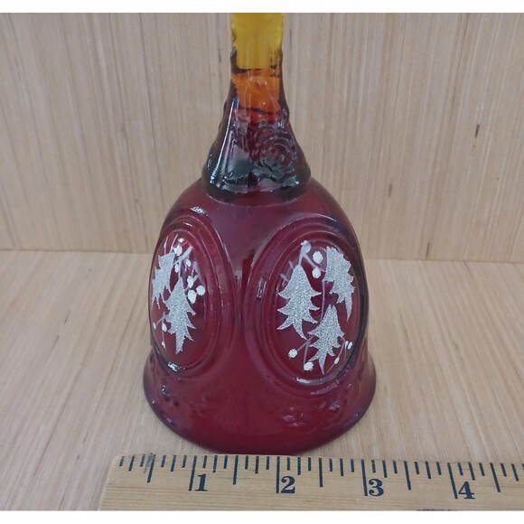 Fenton Glass Bell Red Christmas Holiday Decoration Hand painted Ringing Bell - Picture 8 of 9
